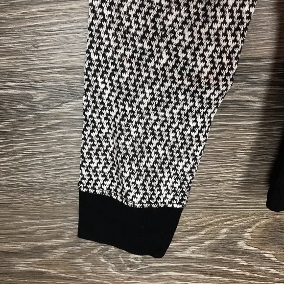 INC deep black metallic long sleeve knit sweater - Picture 4 of 10